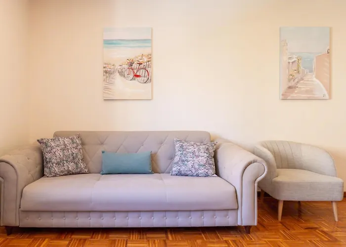 Bright & Spacious Flat By Host Wise *