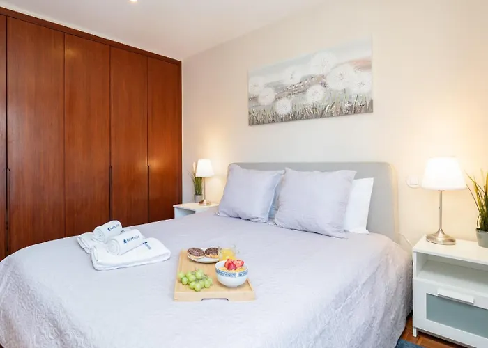 Διαμέρισμα Bright & Spacious Flat By Host Wise