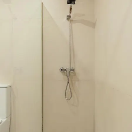 Bright & Spacious Flat By Host Wise شقة *